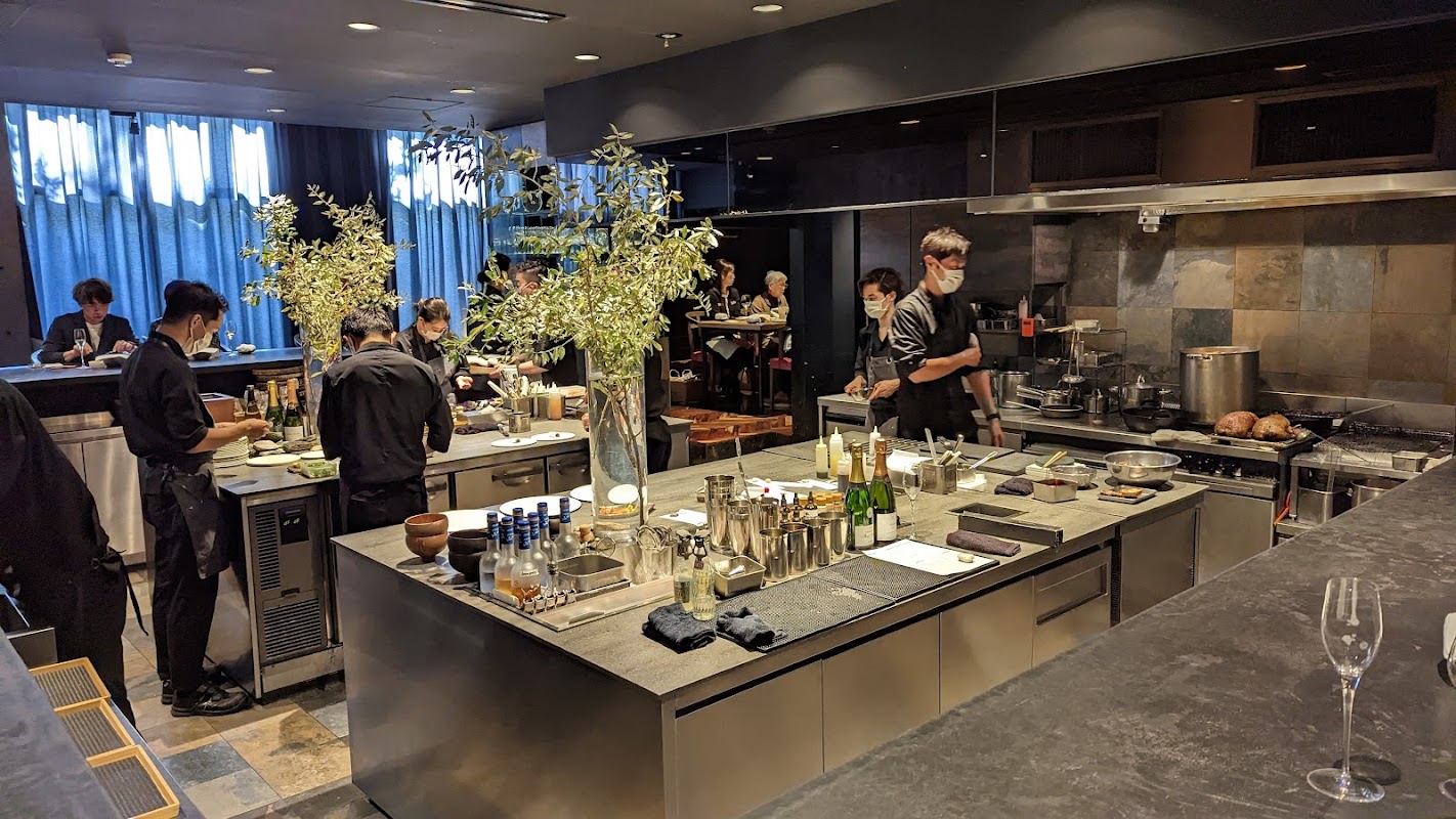 Florilège | MICHELIN two-star in Tokyo | AI Fine Dining