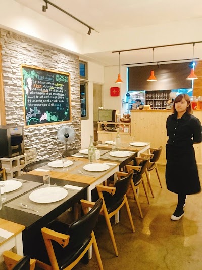 X Dining Bistro 艾克斯義式餐酒館