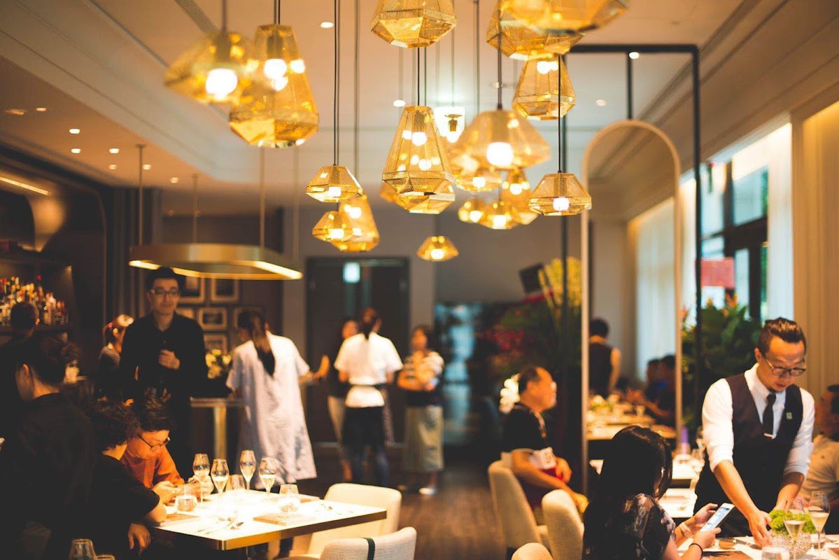 Restaurant Re-