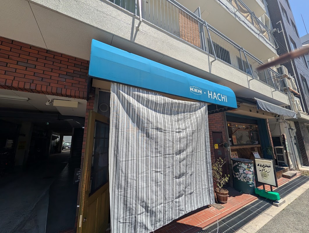Hachi