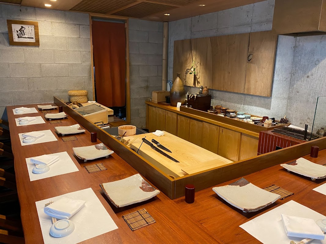 Nishiazabu Taku