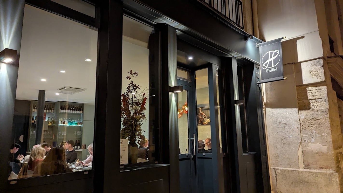 Restaurant H