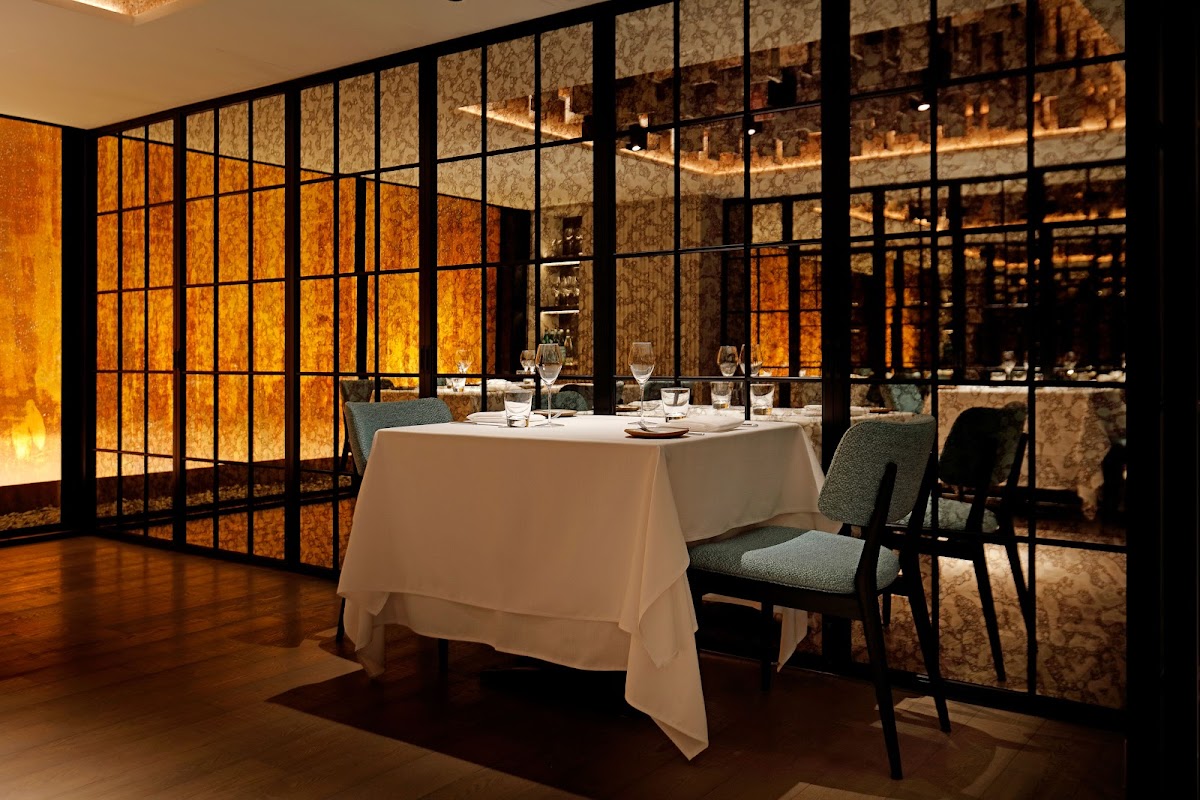 Danny & Company (now D&C Residence, the Steakhouse)
