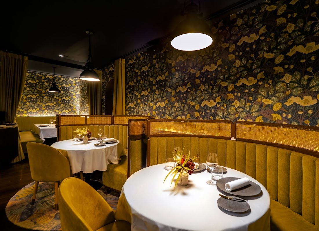 Mia | MICHELIN one-star in Bangkok | AI Fine Dining