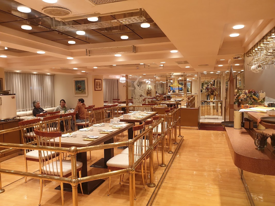 121 ดี ร้านอาหารหอยเป๋าฮื้อและรังนก