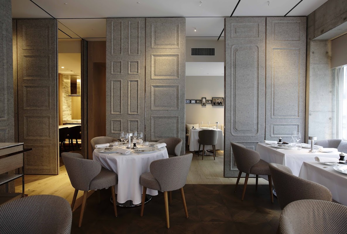 Dominique Bouchet Tokyo | MICHELIN one-star in Tokyo | AI Fine Dining