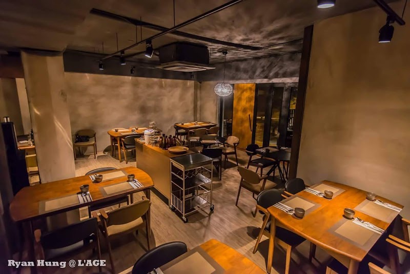 L' AGE Aged Restaurant