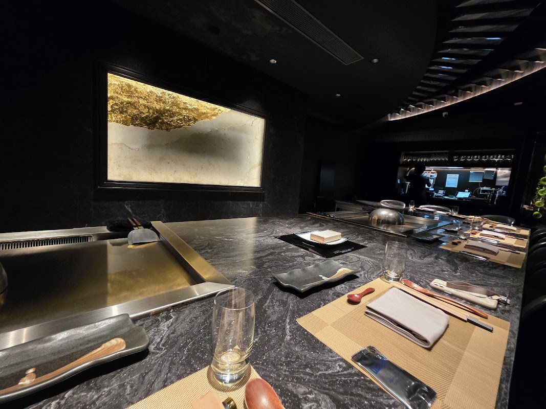 I M Teppanyaki & Wine