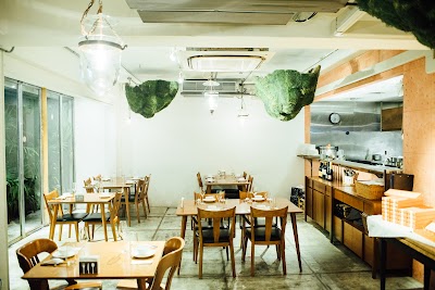Fujin Tree Taiwanese Cuisine & Champagne Dunbei Branch